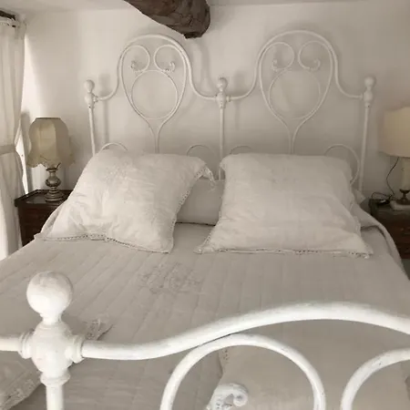 Maison * Ментона