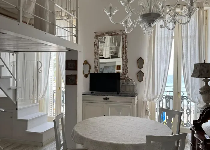 Maison *
